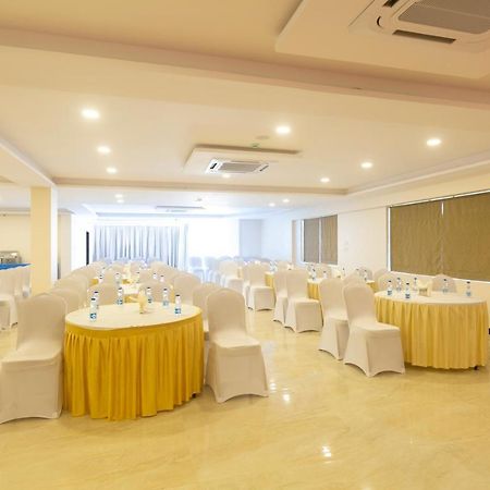 Classio Inn Devanahalli Екстериор снимка
